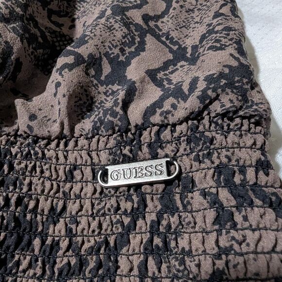 Guess 100% silk Women's Brown Snakeskin Print Blouse EUC - Picture 7 of 8